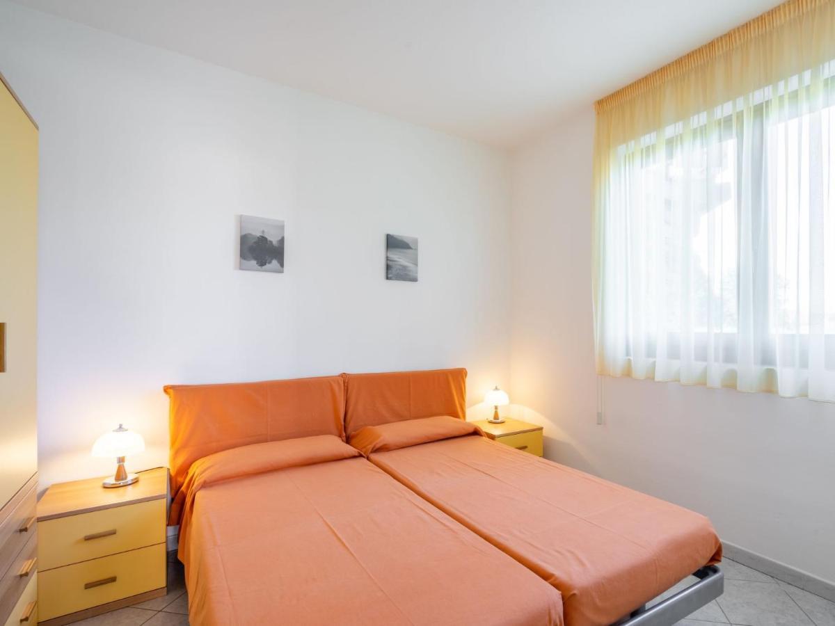Holiday Home Residenza Agrifoglio-11 By Interhome Luino Zewnętrze zdjęcie