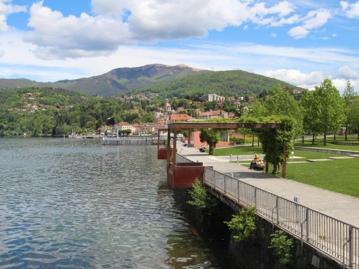 Holiday Home Residenza Agrifoglio-11 By Interhome Luino Zewnętrze zdjęcie